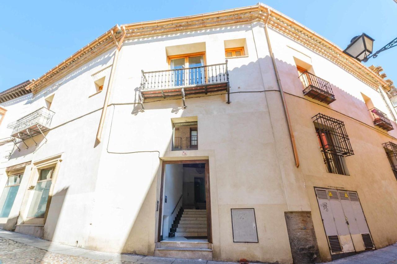 Apartamento Con Patio Junto A La Catedral By Toledo Ap المظهر الخارجي الصورة