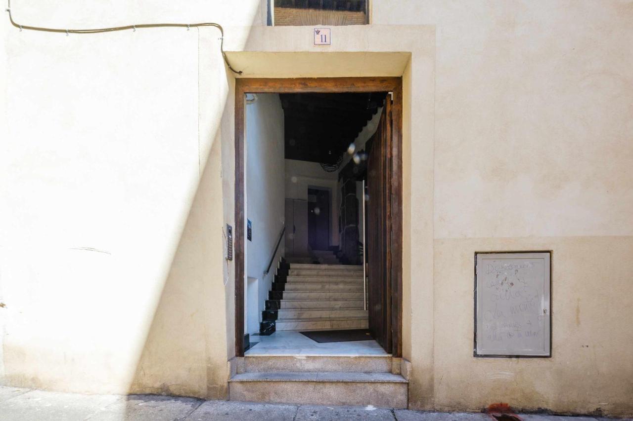 Apartamento Con Patio Junto A La Catedral By Toledo Ap المظهر الخارجي الصورة